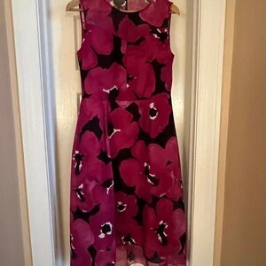 Tahari Sleeveless Midi Dress in Fuchsia and Black Floral